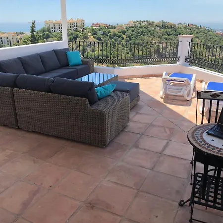 Casa Rose - Beautiful 3 Bedroom Townhouse & Pool *