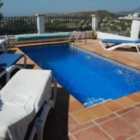 アパート Casa Rose - Beautiful 3 Bedroom Townhouse & Pool ベナアビス