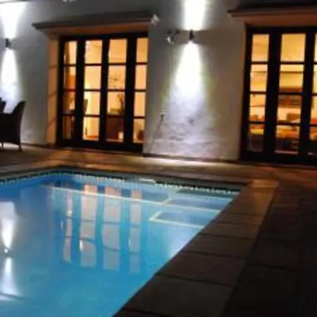 アパート Casa Rose - Beautiful 3 Bedroom Townhouse & Pool ベナアビス