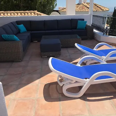 Casa Rose - Beautiful 3 Bedroom Townhouse & Pool アパート *