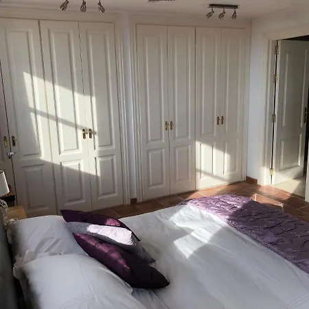 Casa Rose - Beautiful 3 Bedroom Townhouse & Pool アパート *
